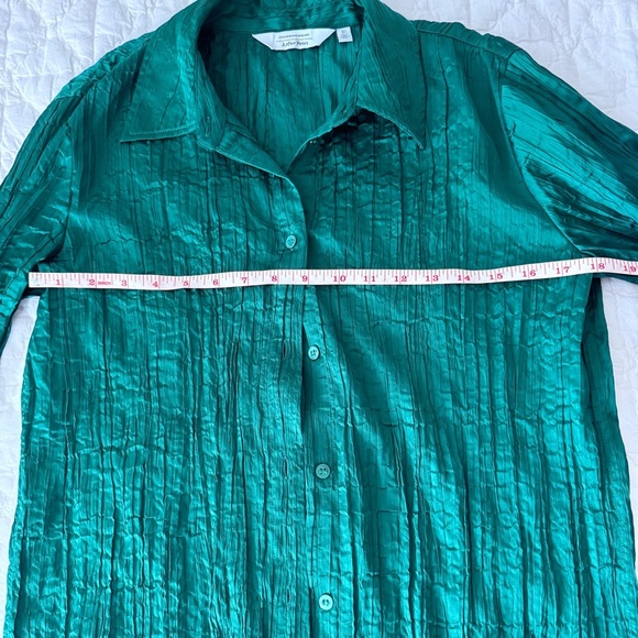 & Other Stories Green Long Sleeve Top with Open Back in sz. 4 - Picture 12 of 12